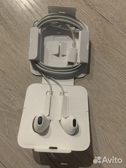 Наушники apple earpods lightning