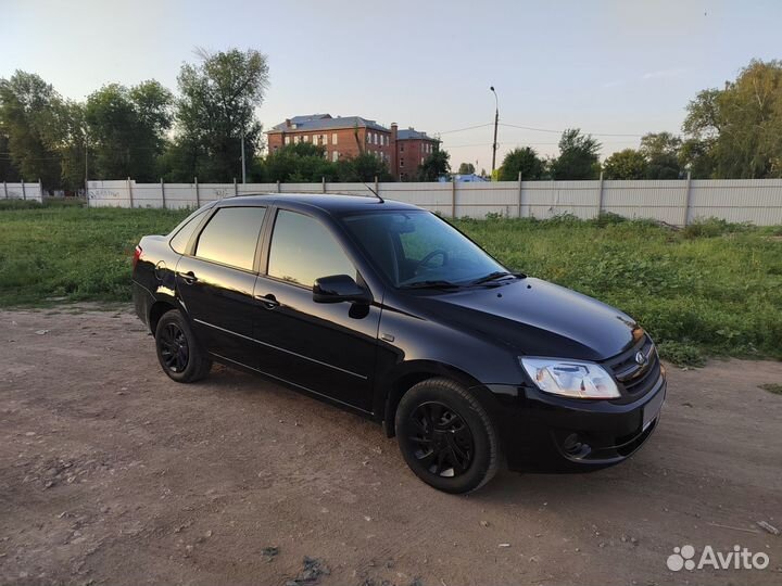LADA Granta 1.6 МТ, 2013, 99 000 км