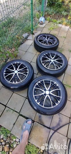 Продам литые диски и резину