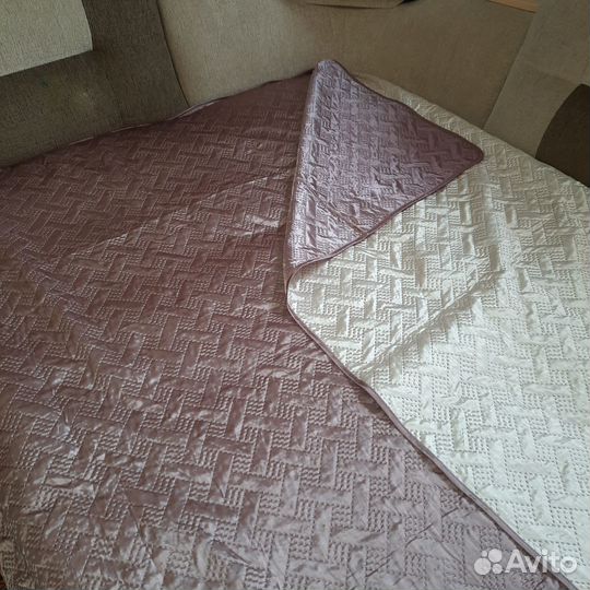 Покрывало на 2 х спальную кровать бу