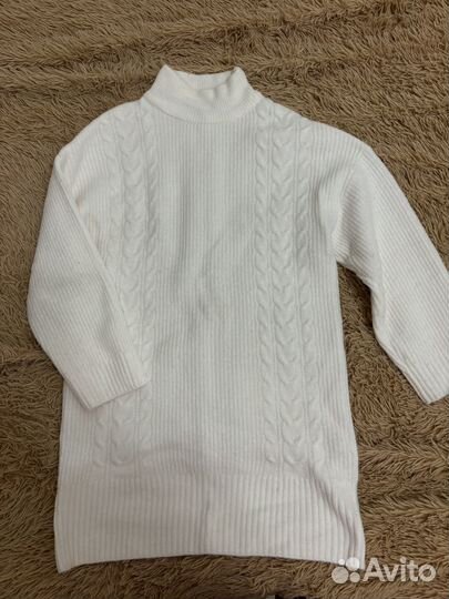 Вязаное платье