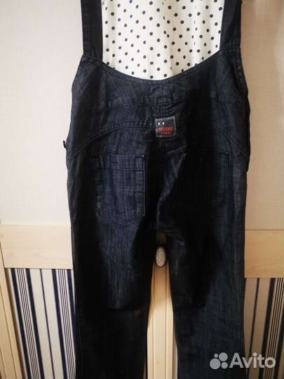 Комбинезон джинсовый