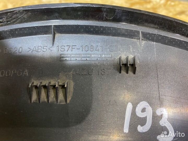 Приборная панель Ford Mondeo 3 2002