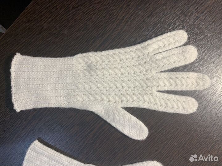Перчатки натуральная шерсть белые