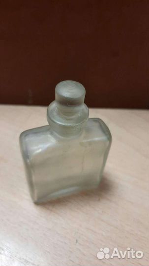 Царские склянки, пузырьки, пробки