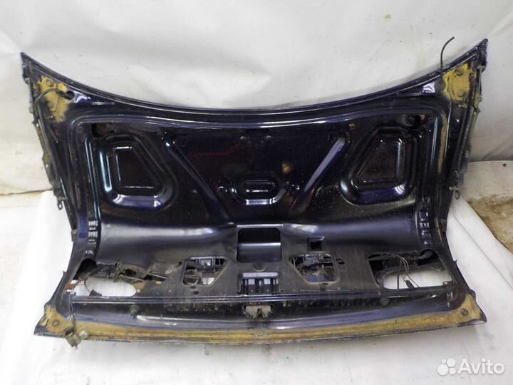 Крышка багажника audi A8