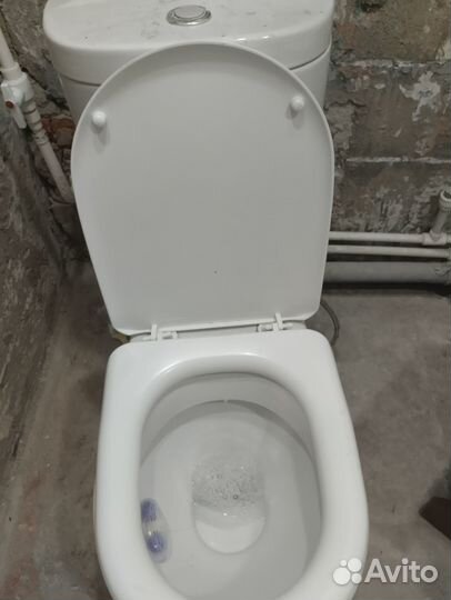 Унитазы и бачки бу