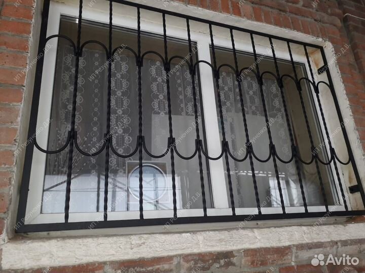 Кованые решетки на окна