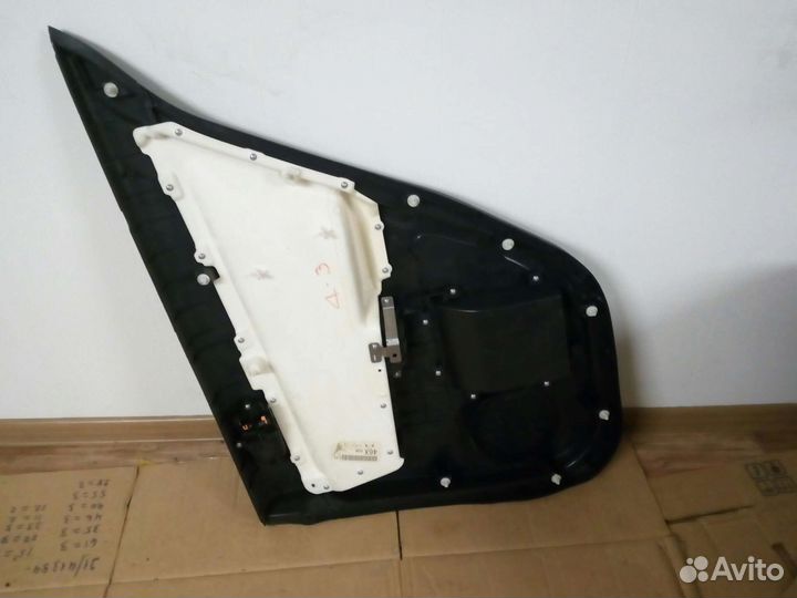 Обшивка двери Mitsubishi Lancer X 10