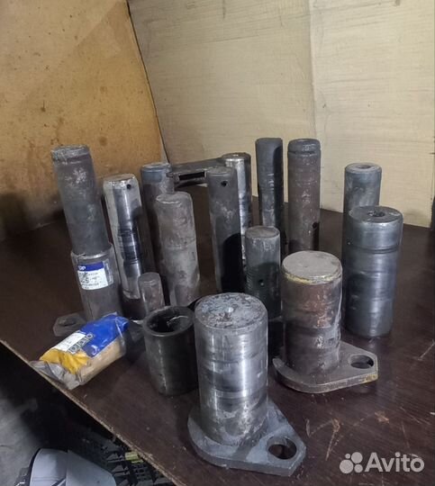 Палец volvo бл 71,61