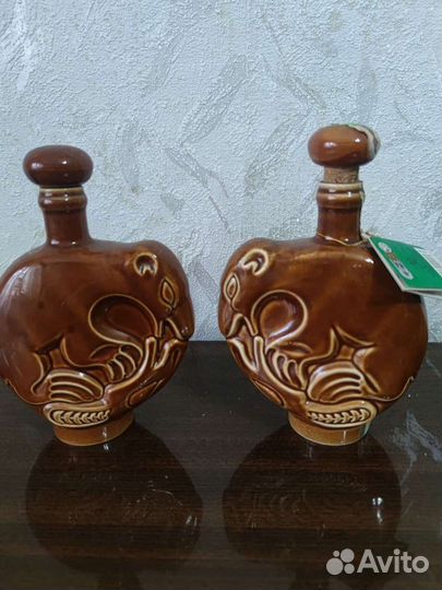 Бутылки глиняные и керамические