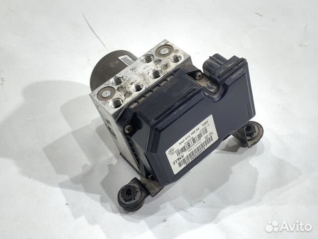 Блок ABS Audi Q3 8U