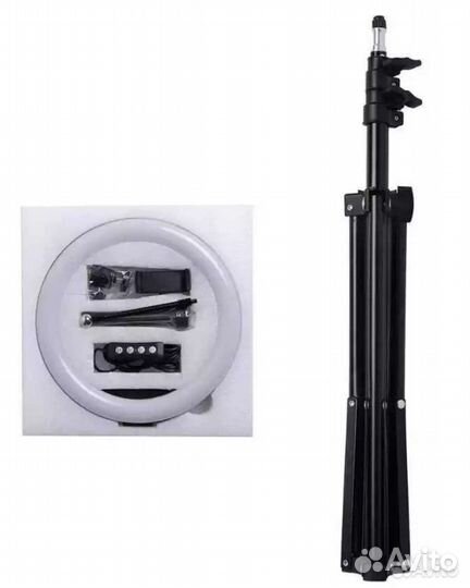 Кольцевая лампа 26 см со штативом новая