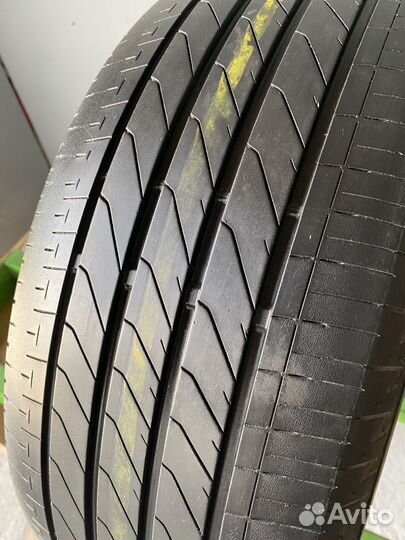 Bridgestone Turanza T005A 235/55 R17 97W