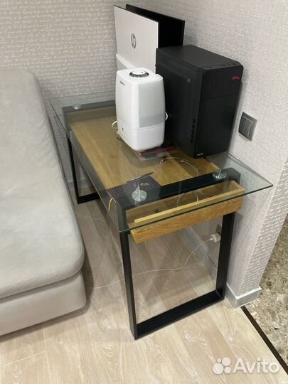 Письменный стол