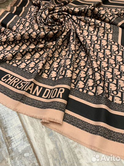 Шелковый платок шаль Dior розовый новый
