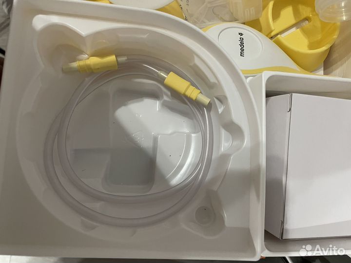 Молокоотсос электрический и ручной Medela