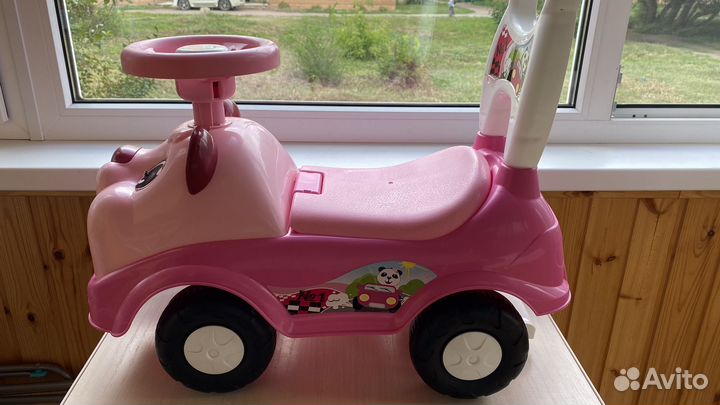 Детская машинка толокар каталка