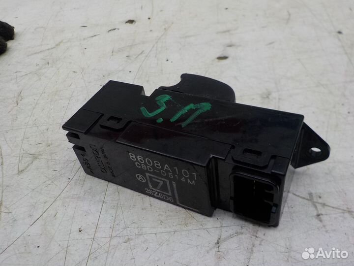 Блок управления стеклоподъемниками Mitsubishi Lanc