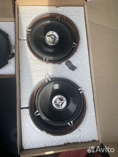 Аатомобильные Колонки jbl