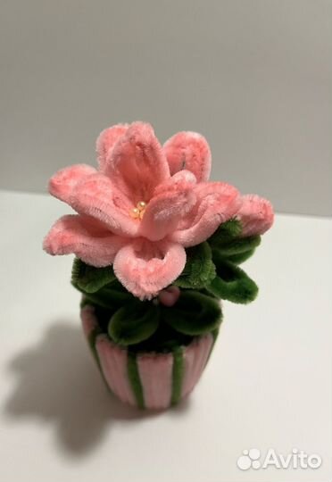 Цветок из синельной проволоки