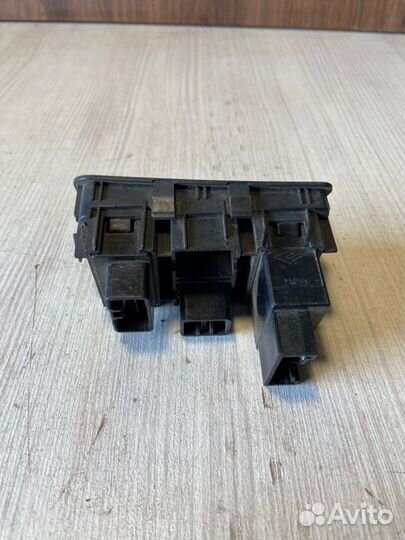 Кнопка корректора фар Hyundai Solaris