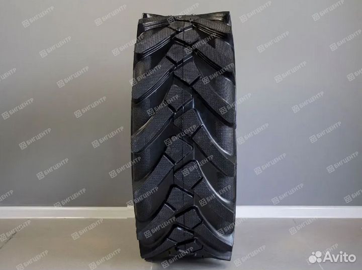 Шина MaxTires 23.5/70-16 (ёлочка) 16PR опт от 10шт