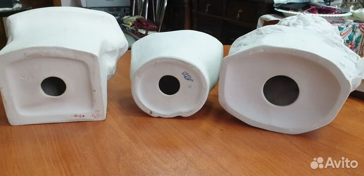 Бюсты Ленина, Пушкина и Ломоносова