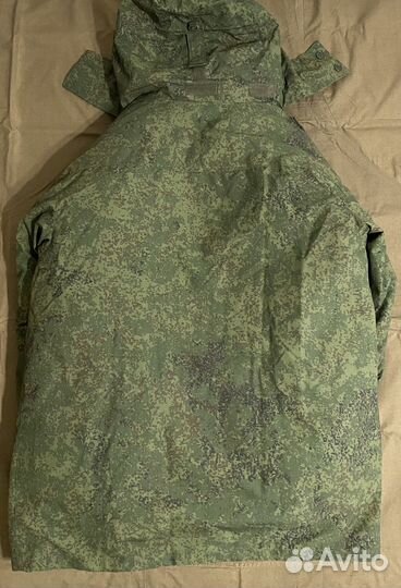 Армейский зимний костюм (бушлат и ватники)