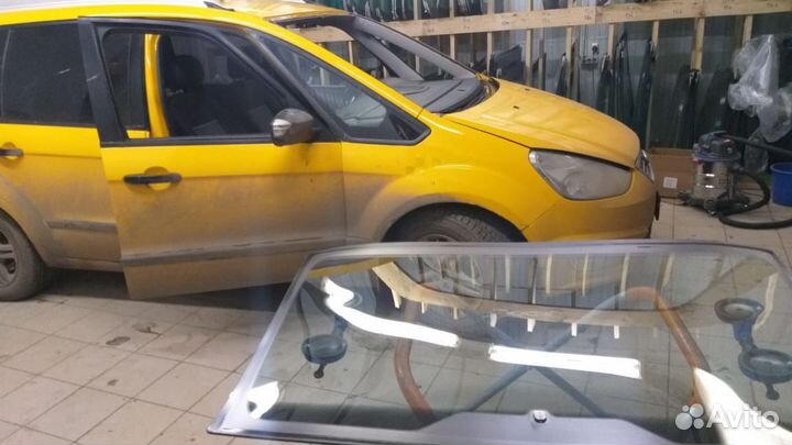 Лобовое стекло Форд Галакси