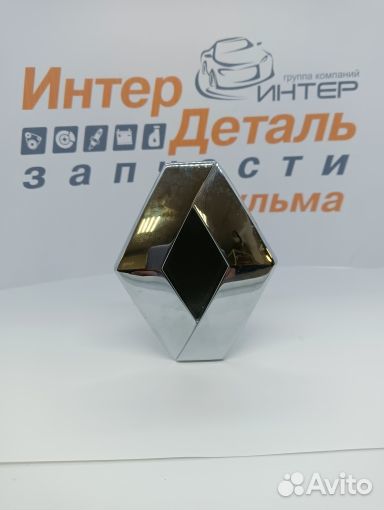 8200174907 Эмблема задняя 