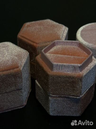 Футляры для ювелирных изделий