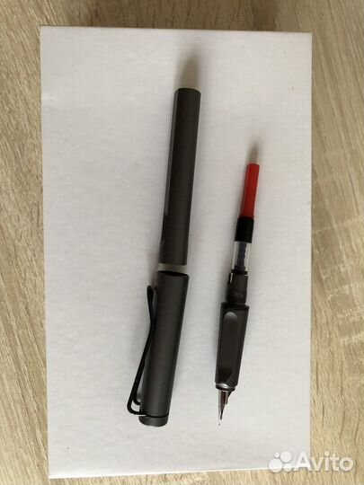 Перьевая ручка