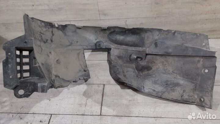 Подкрылок передний правый Renault Logan 2 С 2012