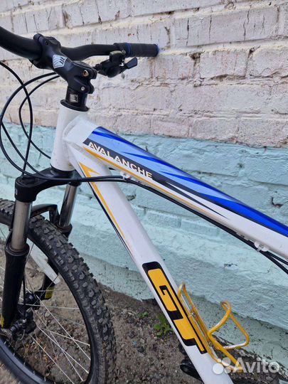 Велосипед GT Avalanche 3.0