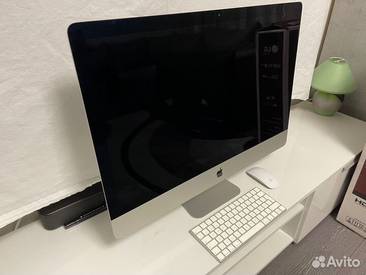 Apple iMac Retina 5K 27-inch,2017 1 TB SSD