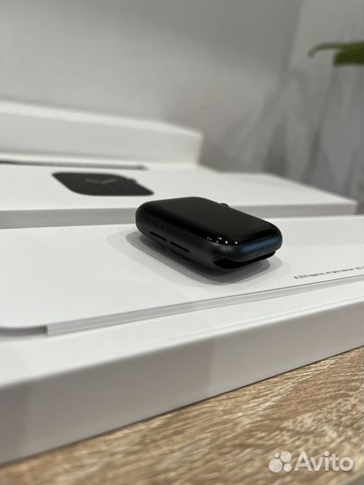 Часы apple watch 6 40 mm