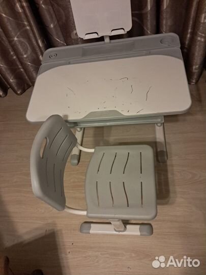 Детский стол и стул растущая парта