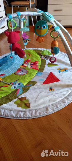 Детский развивающий коврик tiny love