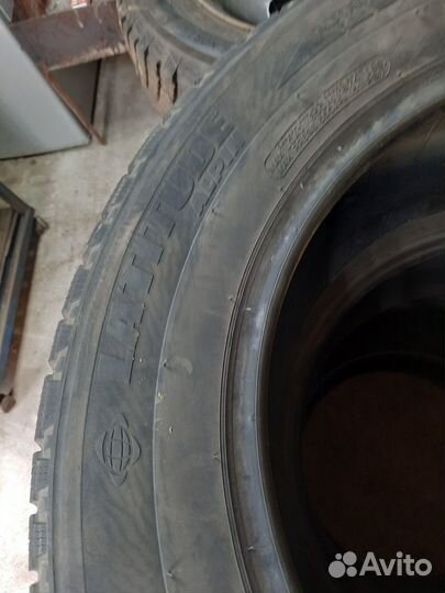 Michelin Latitude Alpin 235/60 R17 102V