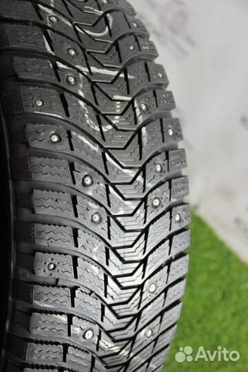 Michelin X-Ice North XIN2 215/65 R16 102T