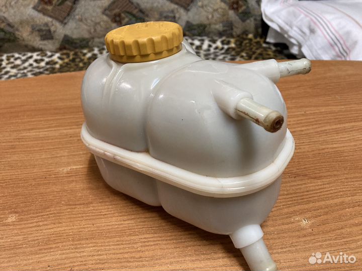 Daewoo Sens Lanos бачок расширительный