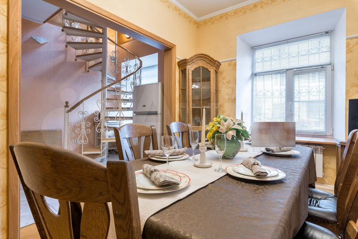 3-к. квартира, 120 м², 2/6 эт.