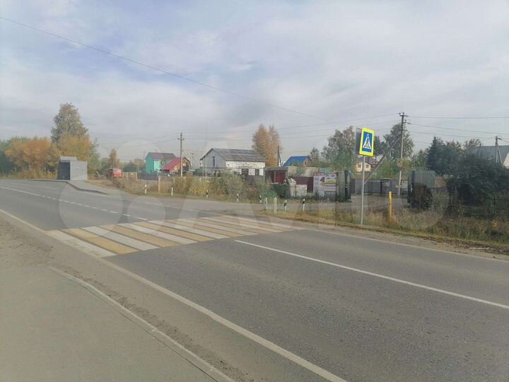 Дом 20 м² на участке 8 сот.