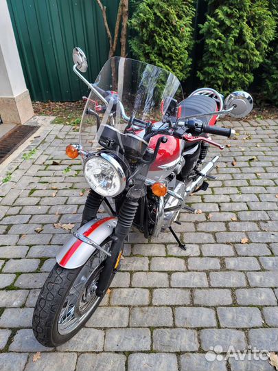 Triumph bonneville t120