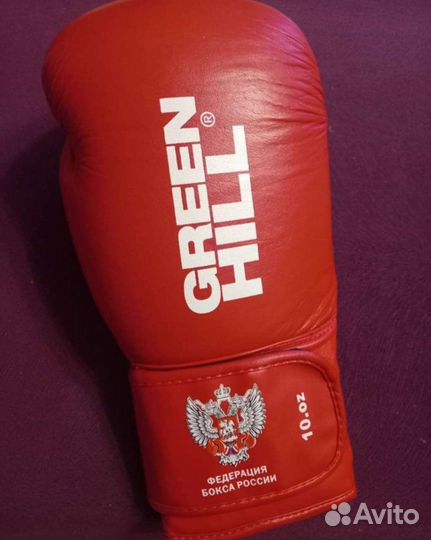 Боксерские перчатки