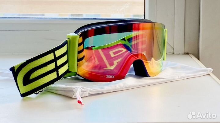 Горнолыжная маска