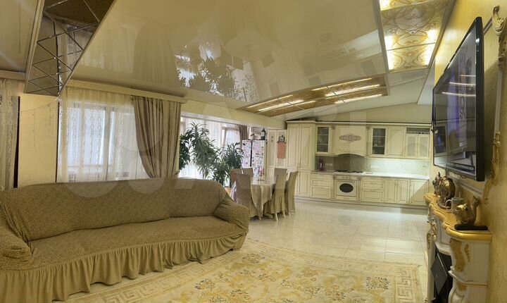 4-к. квартира, 135,5 м², 4/4 эт.