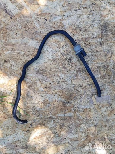 Клапан вентиляции топливного бака VAG