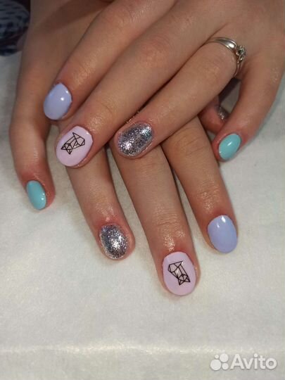 Услуги мастера ногтевого сервиса(маникюр, педикюр)